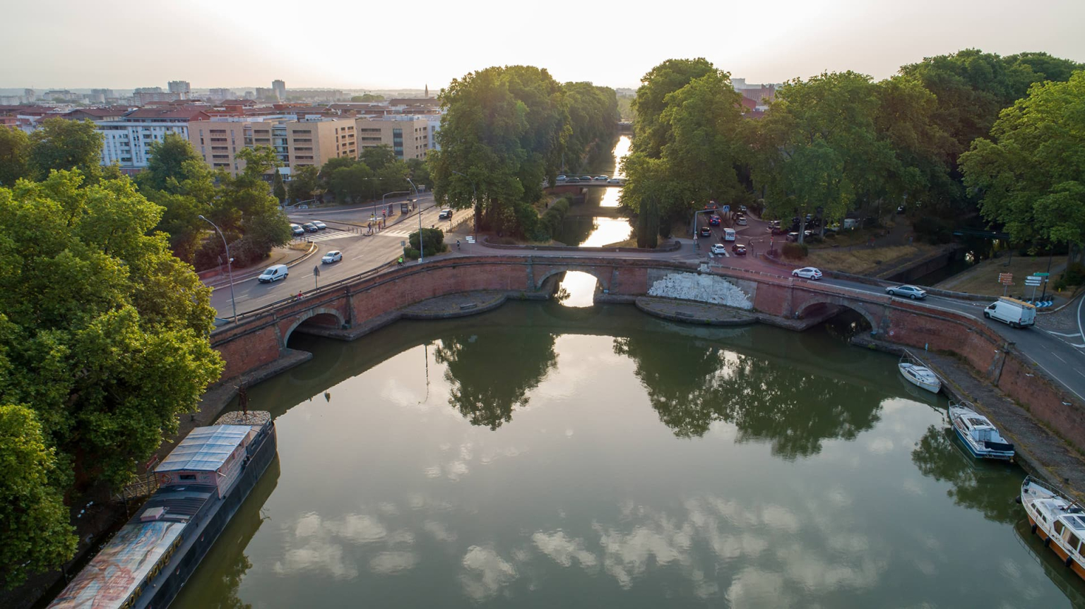 Port de l’Embouchure et PontsJumeaux, deux sites à découvrir à Toulouse Canal du Midi Port de l’Embouchure et PontsJumeaux, deux sites à découvrir à Toulouse Canal du Midi