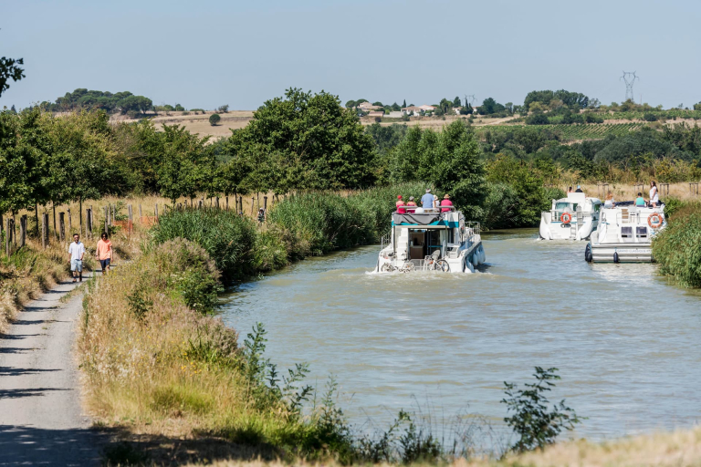 A pied le long du canal du Midi