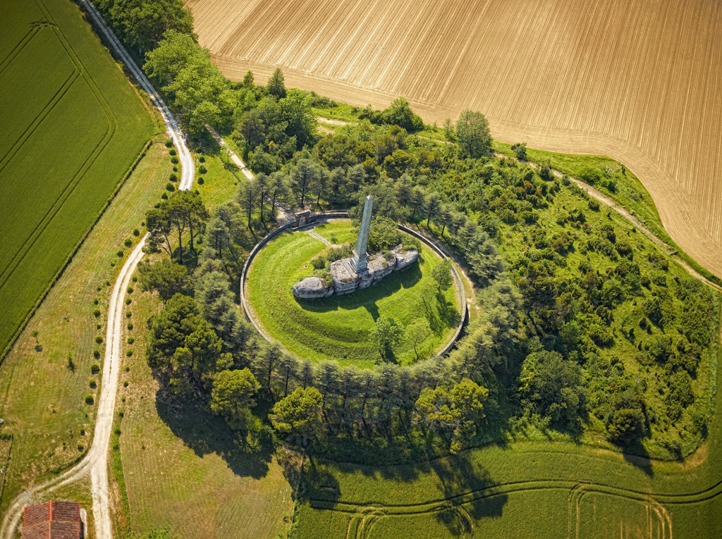 Obélisque de Riquet à Naurouze - Dominique Viet, CRT Occitanie