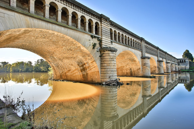 Pont-canal sur l'Orb à Béziers ©Vianney Goma